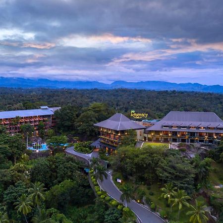 Earl'S Regency Hotel Kandy Kültér fotó
