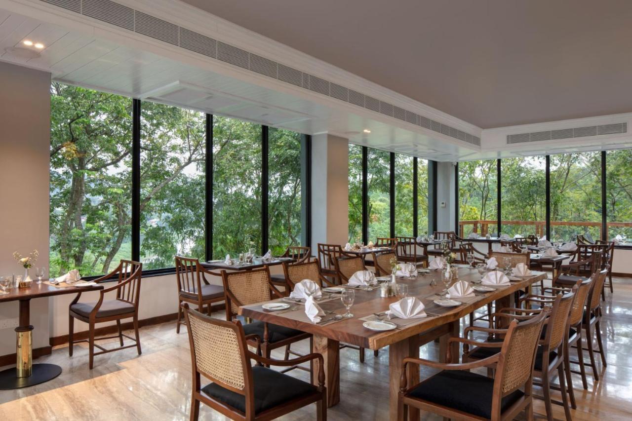Earl'S Regency Hotel Kandy Kültér fotó