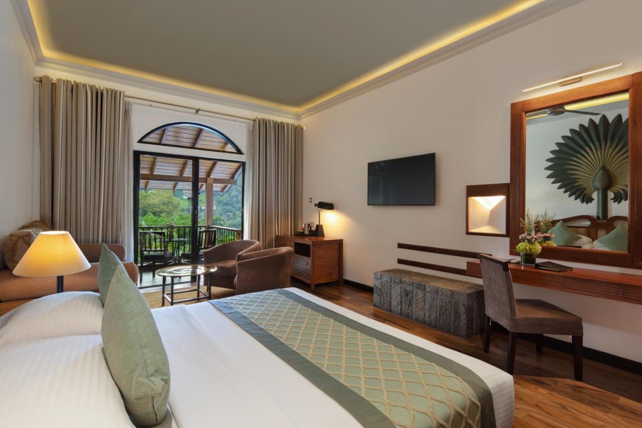 Earl'S Regency Hotel Kandy Kültér fotó