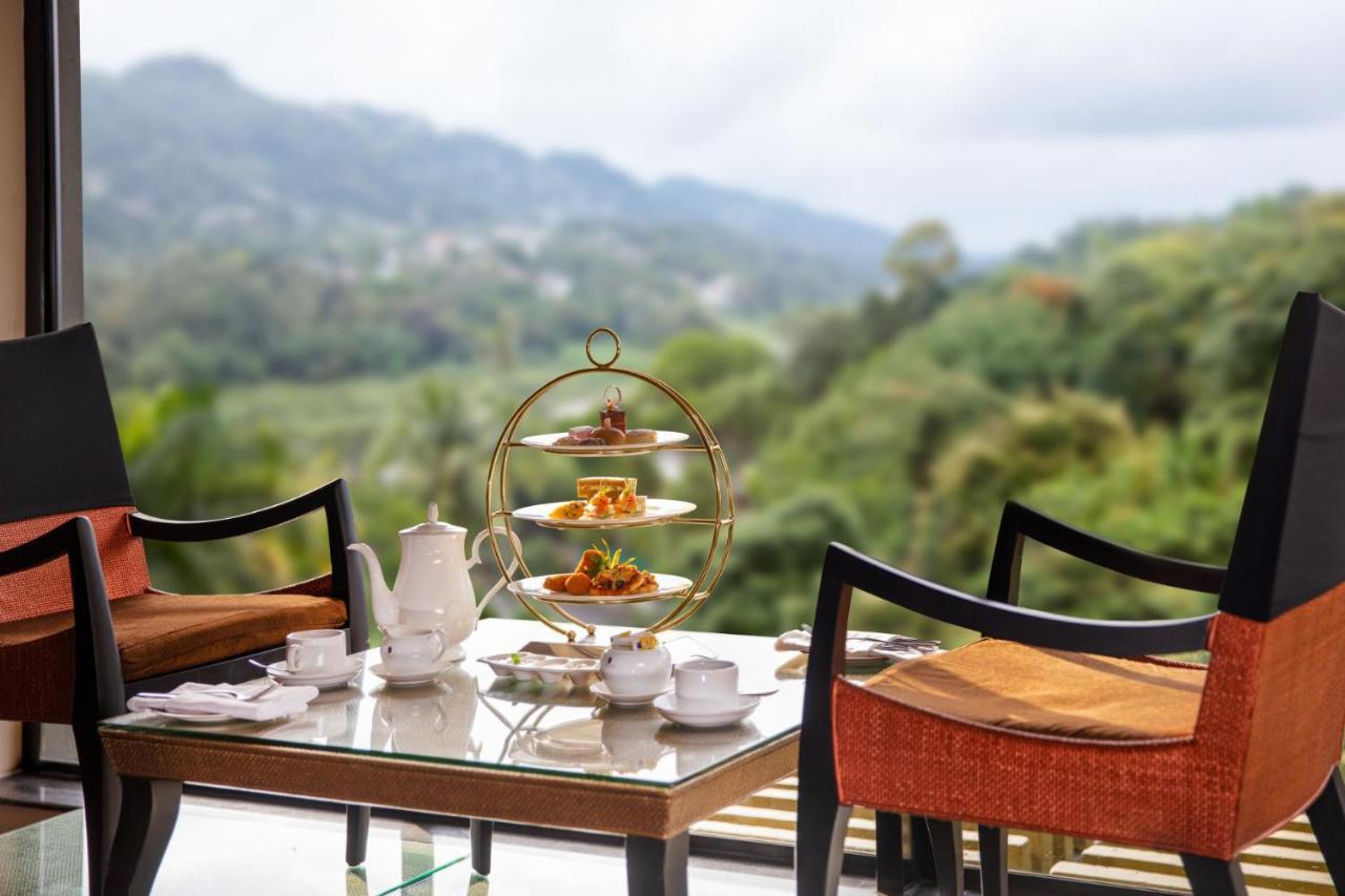 Earl'S Regency Hotel Kandy Kültér fotó